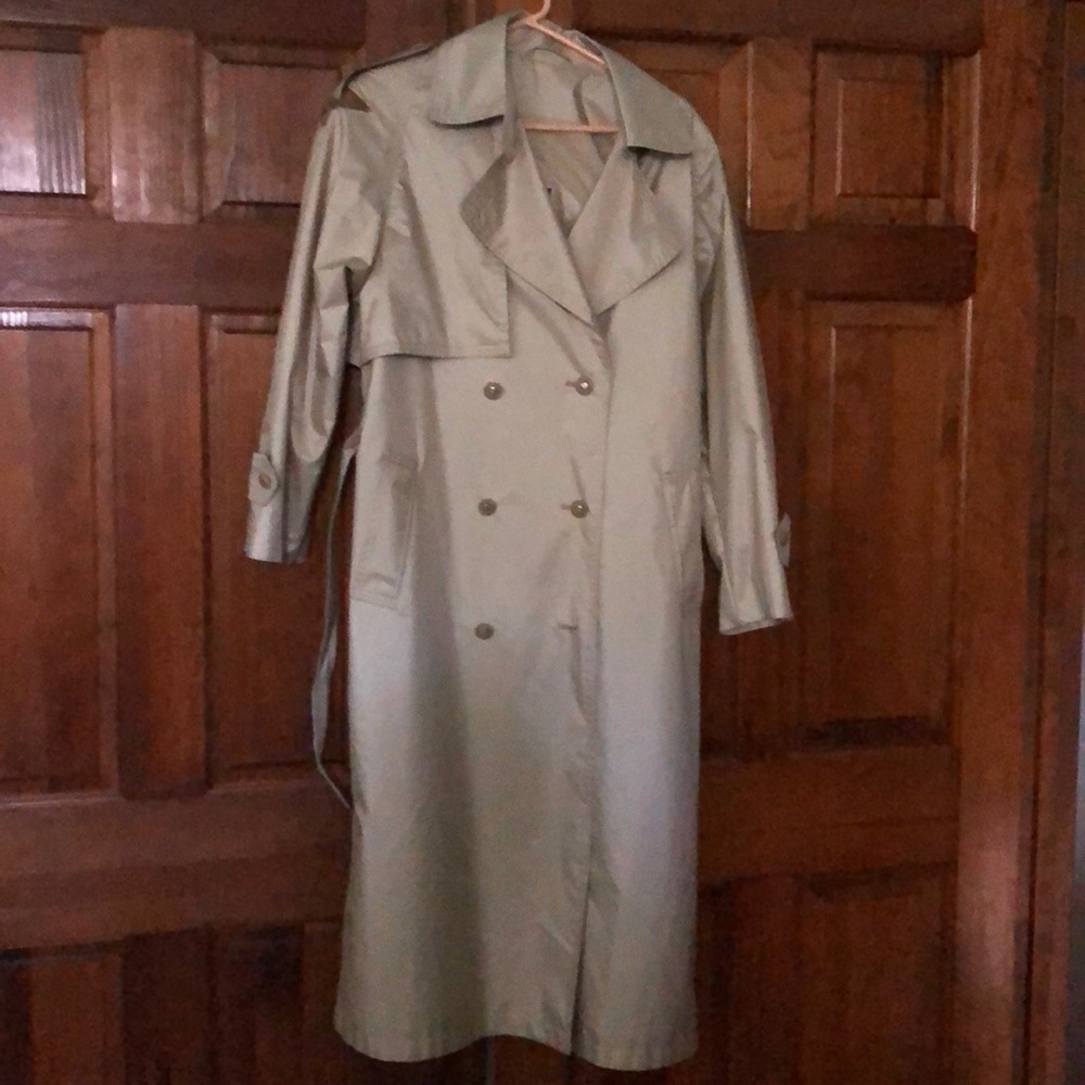 Tench Coat